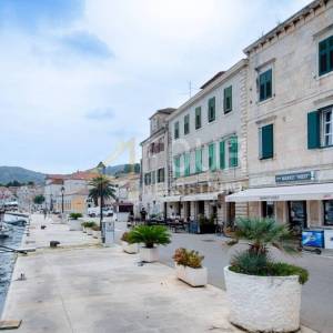 Otok, Vis, Vis,  2s+db, 1. RED DO MORA - SAMO KOD NAS !