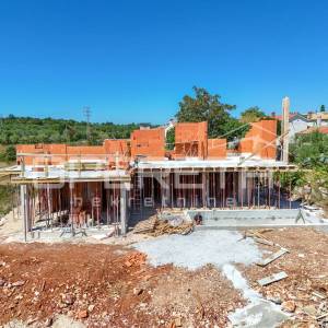 PERUŠKI-ISTRA-Kuća sa otvorenim pogledom na more!!!