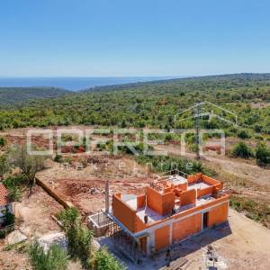 PERUŠKI-ISTRA-Kuća sa otvorenim pogledom na more!!!