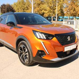 Peugeot 2008 1.2 Puretech GT Line *LED, NAVIGACIJA, KAMERA*