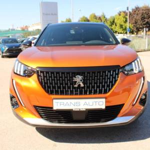Peugeot 2008 1.2 Puretech GT Line *LED, NAVIGACIJA, KAMERA*