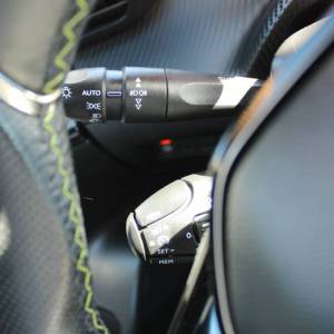 Peugeot 2008 1.2 Puretech GT Line *LED, NAVIGACIJA, KAMERA*