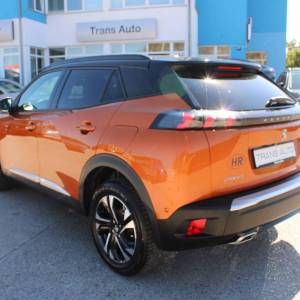 Peugeot 2008 1.2 Puretech GT Line *LED, NAVIGACIJA, KAMERA*