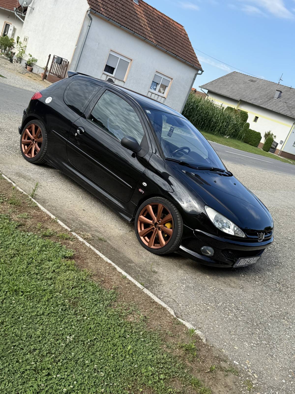 PEUGEOT 206 1.6 HDI