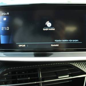 Peugeot 208 1.2 Puretech AUTOMATIK Allure *LED,NAVIGACIJA,KAMERA*
