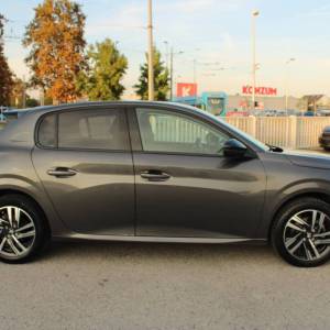Peugeot 208 1.2 Puretech AUTOMATIK Allure *LED,NAVIGACIJA,KAMERA*