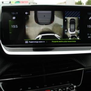 Peugeot 208 1.2 Puretech GT Line *LED,NAVIGACIJA,KAMERA*