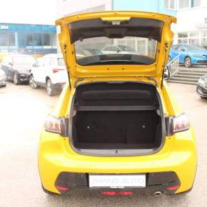 Peugeot 208 1.2 Puretech GT Line *LED,NAVIGACIJA,KAMERA*