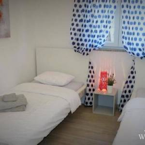 Prekrasna apartmanska kuća u centru. Premantura.