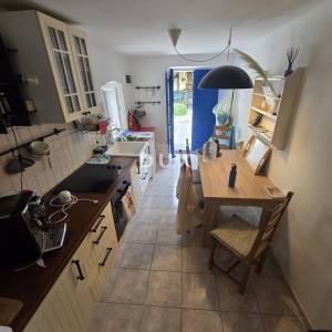 Premantura, kamena kuća, 38 m², krovna terasa