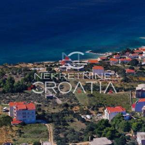 PRILIKA: Split, Podstrana, građevinsko zemljište!