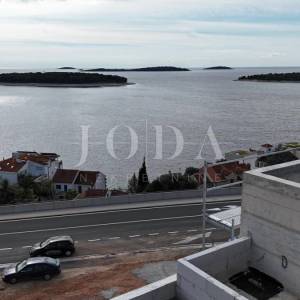 Primošten apartman s pogledom na more