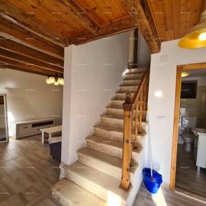 Prodaja! Dvije renovirane istarske kuće u Marčani.