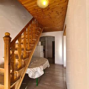 Prodaja! Dvije renovirane istarske kuće u Marčani.