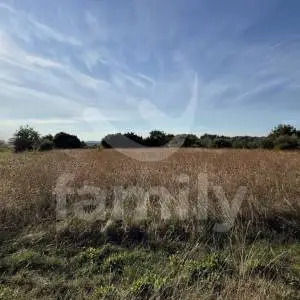 PRODAJA GRAĐEVINSKO ZEMLJIŠTE S POGLEDOM NA MORE KANFANAR ISTRA