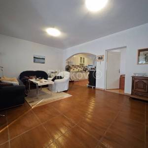 Prodaja, Pirovac, dvojna peterosobna kuća 171 m2, na parceli 215 m2