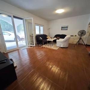 Prodaja, Pirovac, dvojna peterosobna kuća 171 m2, na parceli 215 m2