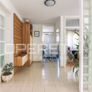 Prodaja, Stan, Blato, Karlovačka cesta, 5s, 280m2