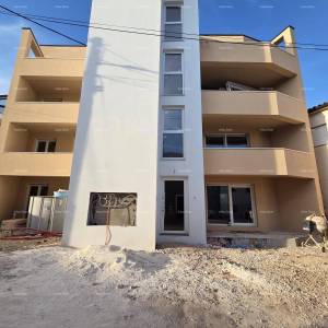 Prodaja - stan s terasom u novom stambenom projektu, Ližnjan!S6
