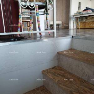 Prodaje se dvoetažni stan, 82 m2, u Brtonigli