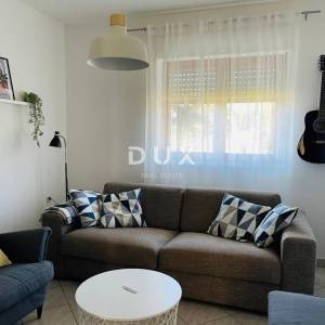 Pula, Loborika, kuća, 160 m2, 3 etaže, građevinski teren