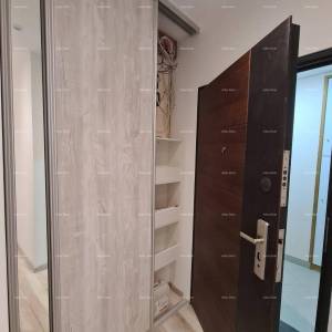 Pula – renoviran dvosobni stan u centru, 72,83 m². Stan se nalazi na glavnoj  tržnici.
