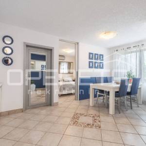 PULA - VELI VRH - Kuća sa dodatnim apartmanom