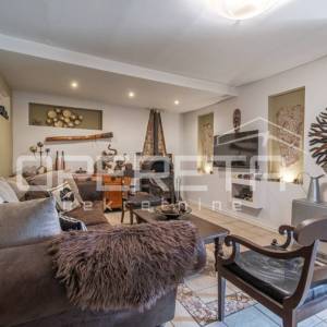 PULA - VELI VRH - Kuća sa dodatnim apartmanom