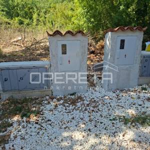 RAKALJ-HRELJIĆI- ISTRA
Zemljište sa ishodovanom građevinskom dozvolom