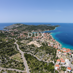 Ražanj, građevinsko zemljište, 993 m², 1. red uz more