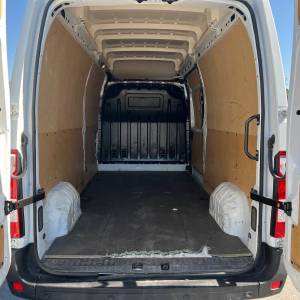 Renault Master Furgon L3H3P3 dCi 135
