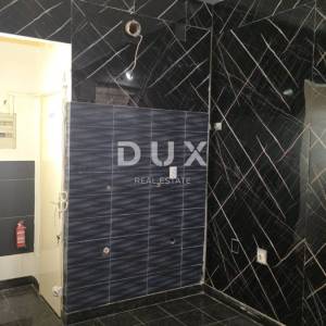 Rijeka, centar, poslovni prostor, 15 m2, frekventna lokacija, najam