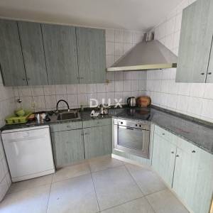 Rijeka, Trsat, 5-sobni stan, 160 m2, najam za radnike