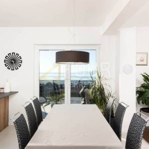 Rijeka, Turnić, 3s+db, 114.75m2, terasa, pogled na more