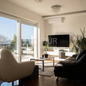 Rijeka, Turnić, 3s+db, 114.75m2, terasa, pogled na more