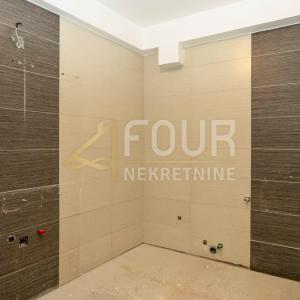 Rijeka, Zamet, 2s+db, 68.70m2, terasa - SAMO KOD NAS !