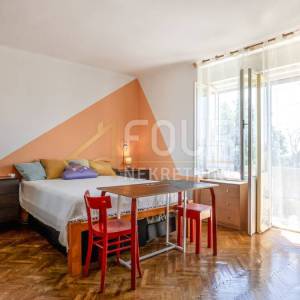 Rijeka, Zamet, dvoetažni 3s+db s pogledom na more i apartmanom