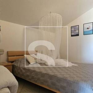 Samostojeća kuća, građevinsko zemljište 4204m2, Loborika