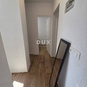 Selce, dvojna kuća 150m2, pogled na more, 3 apartmana, bazen, blizina mora, okućnica 250m2