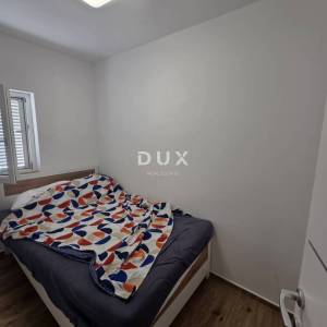 Selce, dvojna kuća 150m2, pogled na more, 3 apartmana, bazen, blizina mora, okućnica 250m2