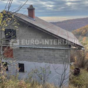 Sesvete, Vugrovec, Vinogradska ulica – vikendica 120 m² na parceli 1.395 m²