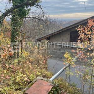 Sesvete, Vugrovec, Vinogradska ulica – vikendica 120 m² na parceli 1.395 m²