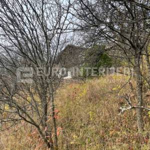 Sesvete, Vugrovec, Vinogradska ulica – vikendica 120 m² na parceli 1.395 m²