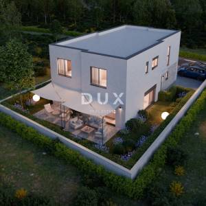 Šibenik, Brodarica, dvojna kuća, 120 m2, 550 metara od mora