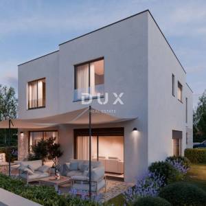 Šibenik, Brodarica, dvojna kuća, 120 m2, 550 metara od mora