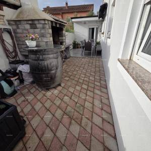 Šišan – prizemni stan 72 m² s dvorištem od 70 m2.