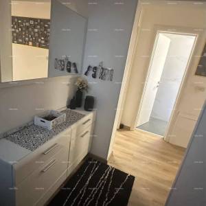 Šišan – prizemni stan 72 m² s dvorištem od 70 m2.