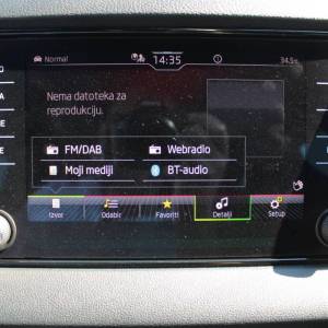 Škoda Karoq 1.5 TSi DSG Sportline *LED,NAVIGACIJA,KAMERA*