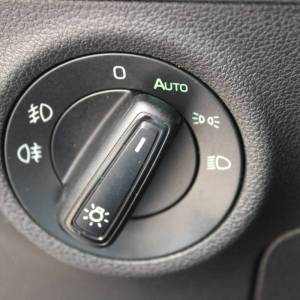 Škoda Karoq 2.0 TDi DSG 4x4 150ks *LED,NAVIGACIJA,KAMERA*