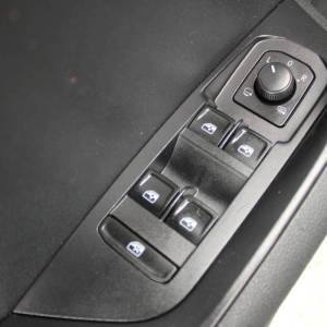 Škoda Karoq 2.0 TDi DSG 4x4 150ks *LED,NAVIGACIJA,KAMERA*